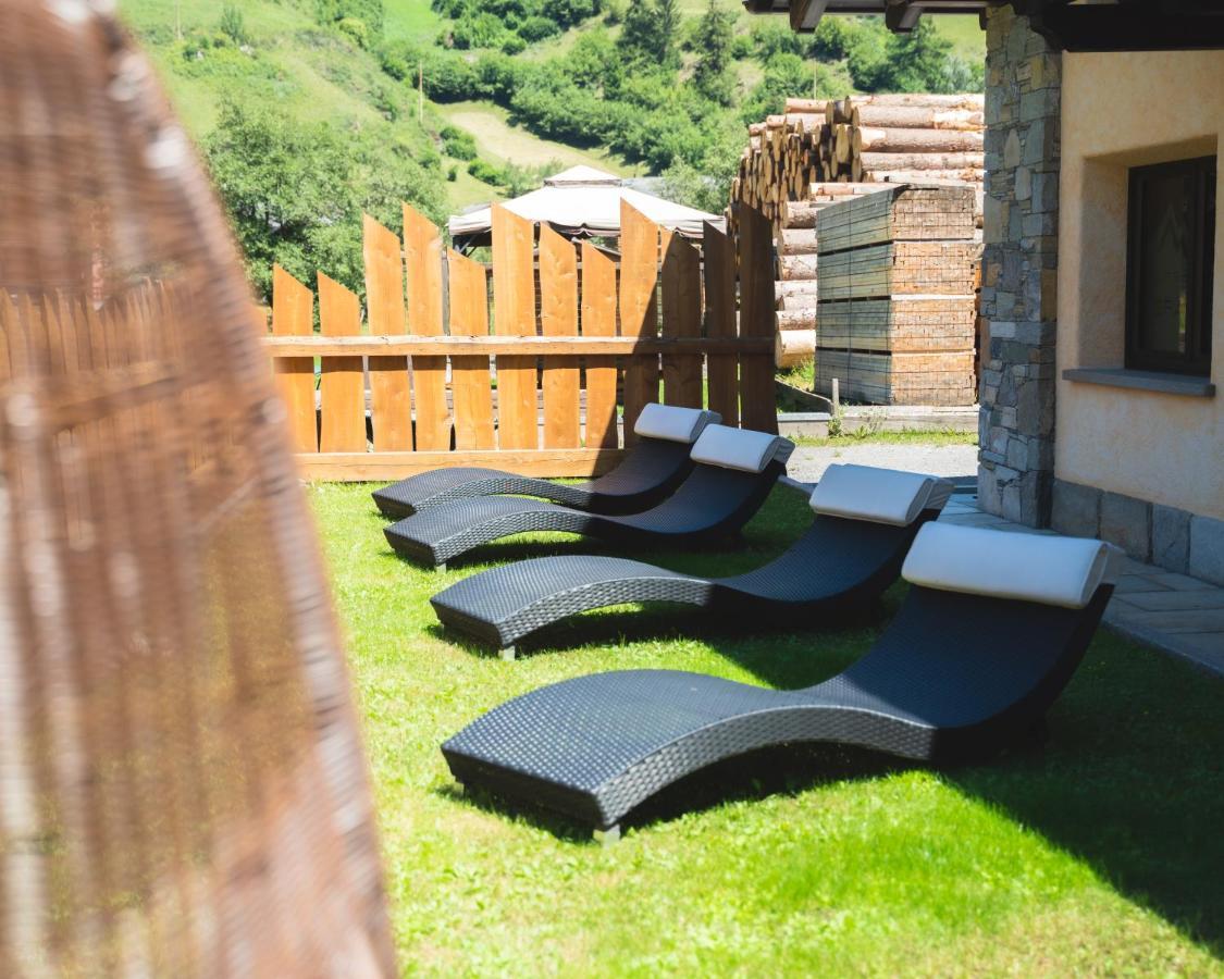 Alpen Hotel Chalet Pradelle Exterior photo