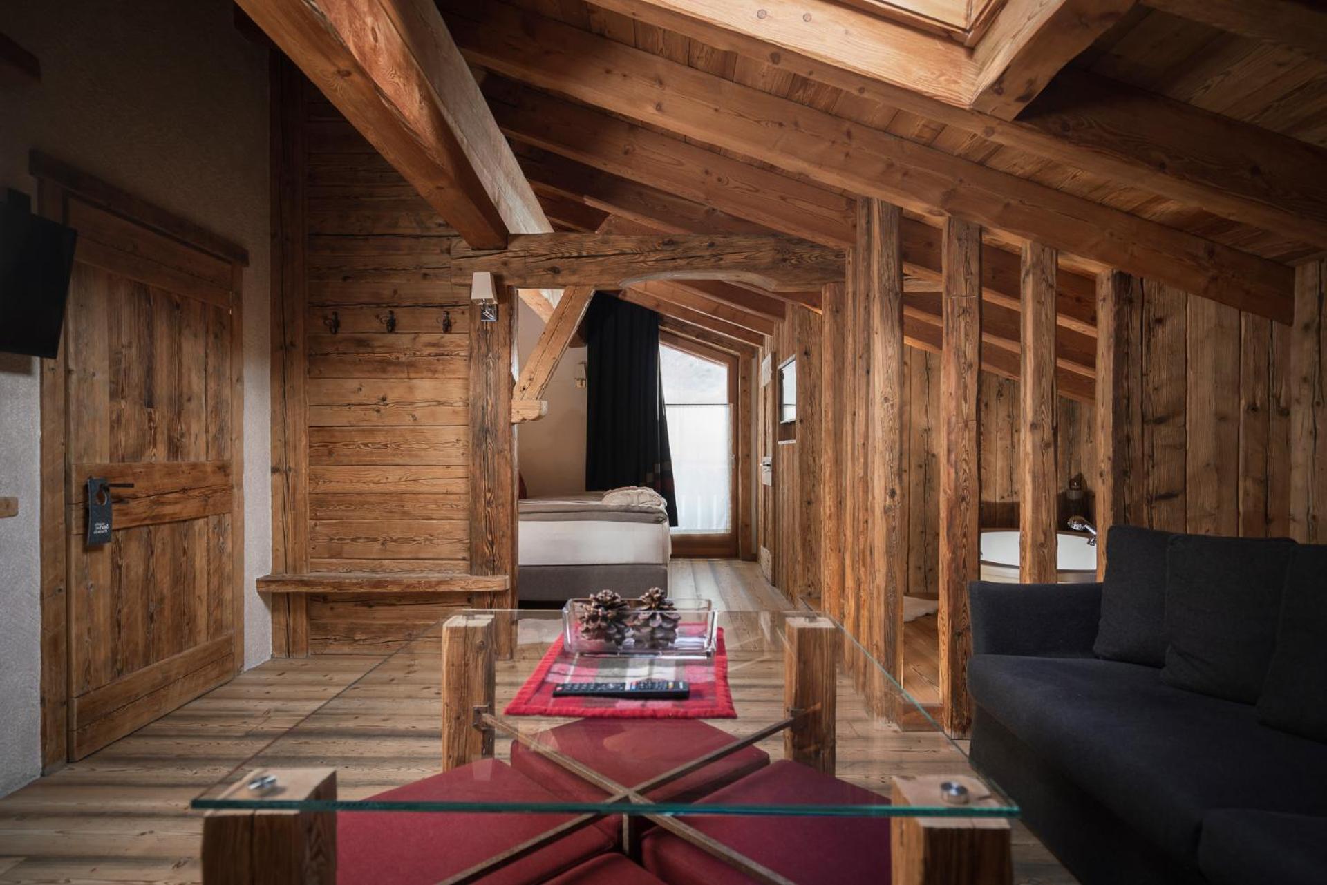 Alpen Hotel Chalet Pradelle Exterior photo